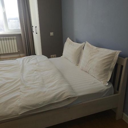 Loftik Apartments Shevchenko Street Almaty Luaran gambar